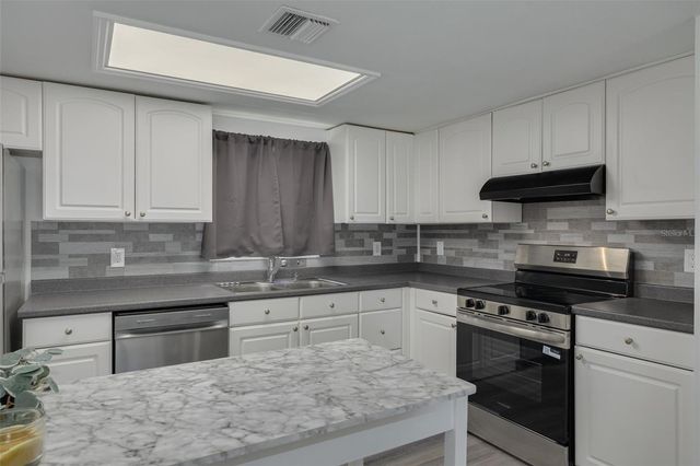 7131 DELL ROAD 2, New Port Richey, FL 34653