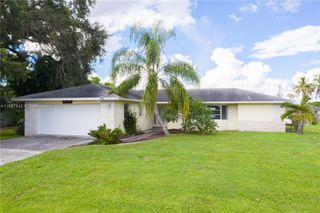 13512 Caribbean BLVD, Fort Myers, FL 33905