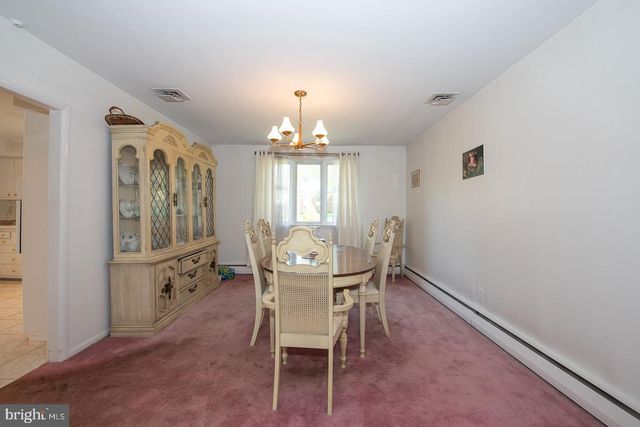 1000 BEECH RD, Wallingford, PA 19086