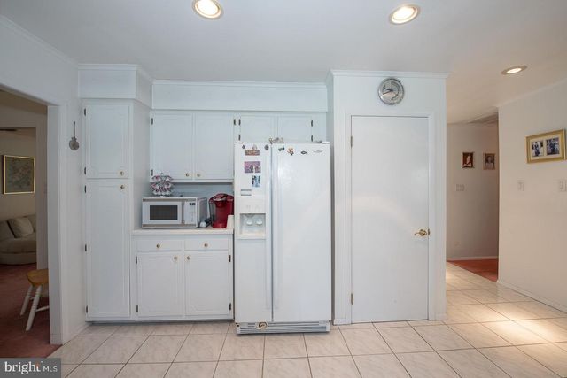 1000 BEECH RD, Wallingford, PA 19086