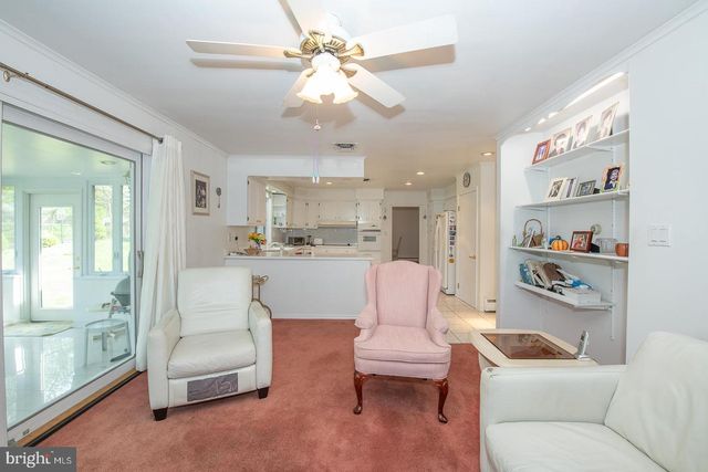 1000 BEECH RD, Wallingford, PA 19086