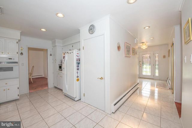 1000 BEECH RD, Wallingford, PA 19086