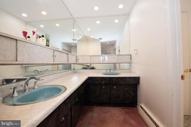 1000 BEECH RD, Wallingford, PA 19086