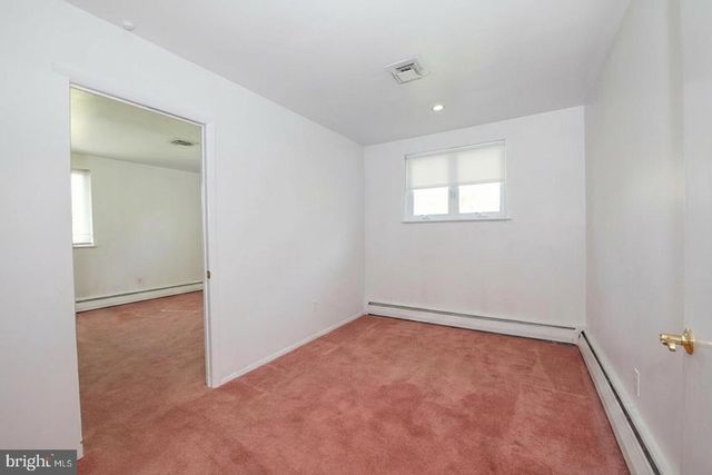 1000 BEECH RD, Wallingford, PA 19086