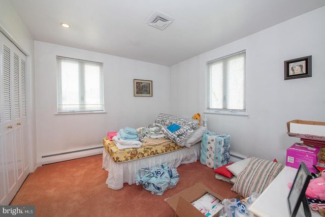 1000 BEECH RD, Wallingford, PA 19086