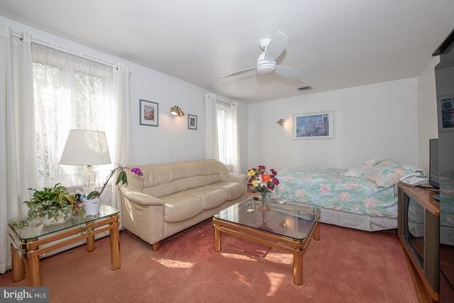 1000 BEECH RD, Wallingford, PA 19086