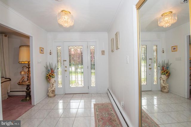 1000 BEECH RD, Wallingford, PA 19086