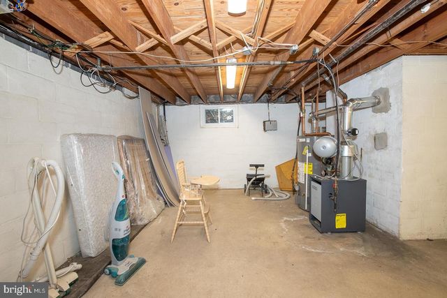 1000 BEECH RD, Wallingford, PA 19086