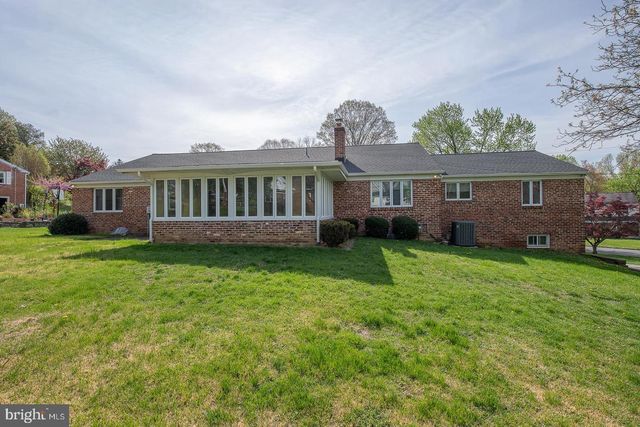 1000 BEECH RD, Wallingford, PA 19086