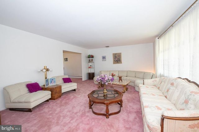 1000 BEECH RD, Wallingford, PA 19086