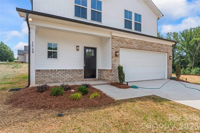 1595 Solitude Court, Kannapolis, NC 28081