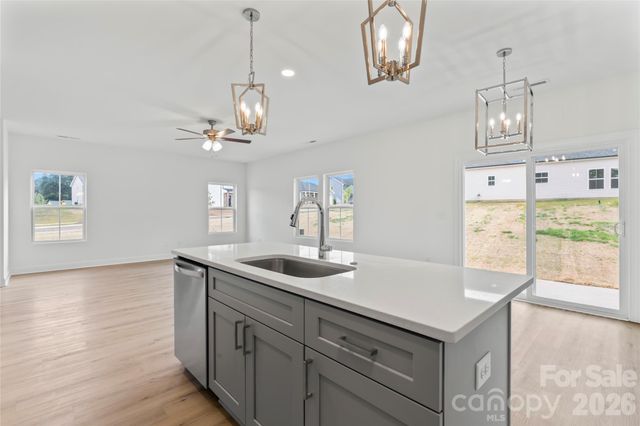 1595 Solitude Court, Kannapolis, NC 28081