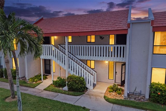 1801 GULF DRIVE N 219, Bradenton Beach, FL 34217