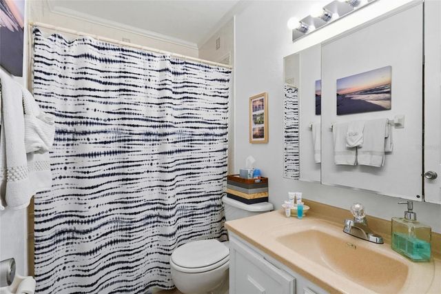 1801 GULF DRIVE N 219, Bradenton Beach, FL 34217