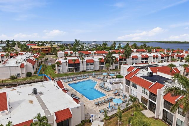 1801 GULF DRIVE N 219, Bradenton Beach, FL 34217