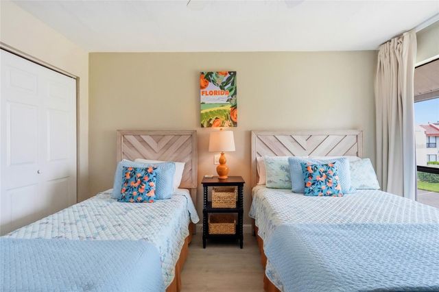 1801 GULF DRIVE N 219, Bradenton Beach, FL 34217