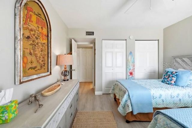 1801 GULF DRIVE N 219, Bradenton Beach, FL 34217