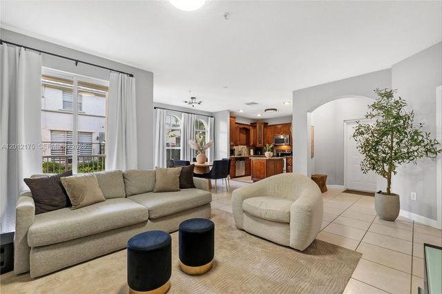 4351 SW 160th Ave 104, Miramar, FL 33027