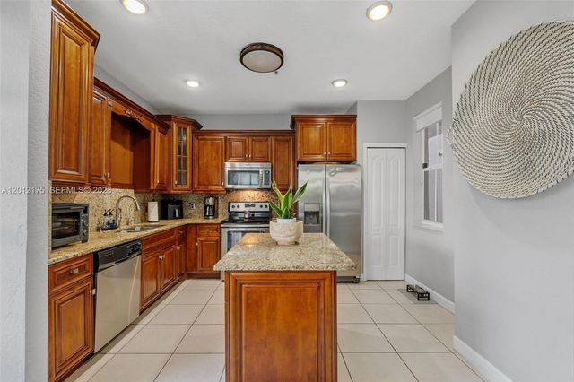 4351 SW 160th Ave 104, Miramar, FL 33027