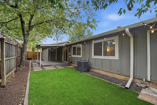 6713 West Gate BLVD A, Austin, TX 78745