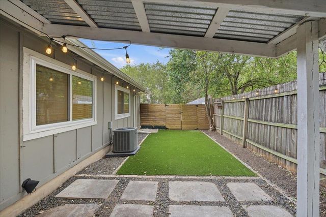 6713 West Gate BLVD A, Austin, TX 78745