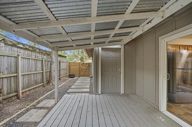 6713 West Gate BLVD A, Austin, TX 78745