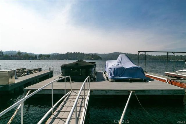 384 Primrose Circle, Lake Arrowhead, CA 92352