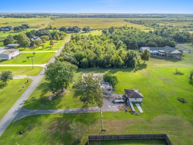 118 Country Lane, Lake Charles, LA 70607