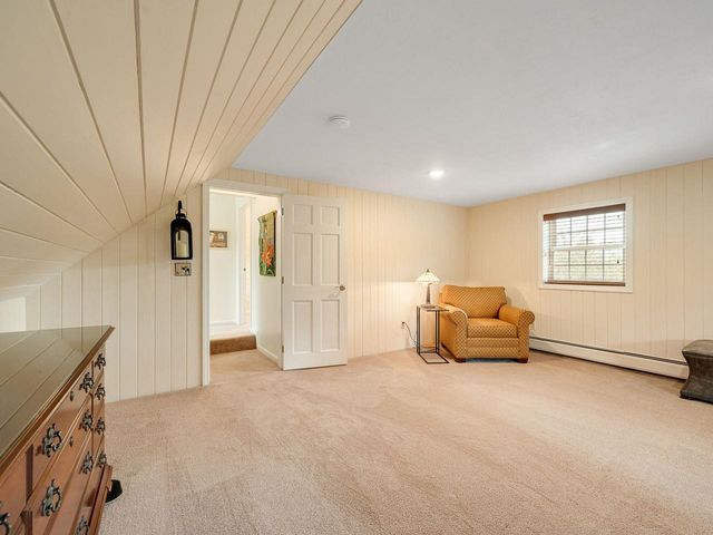 2 Iris Street, Essex, VT 05452