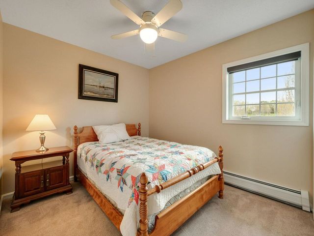 2 Iris Street, Essex, VT 05452