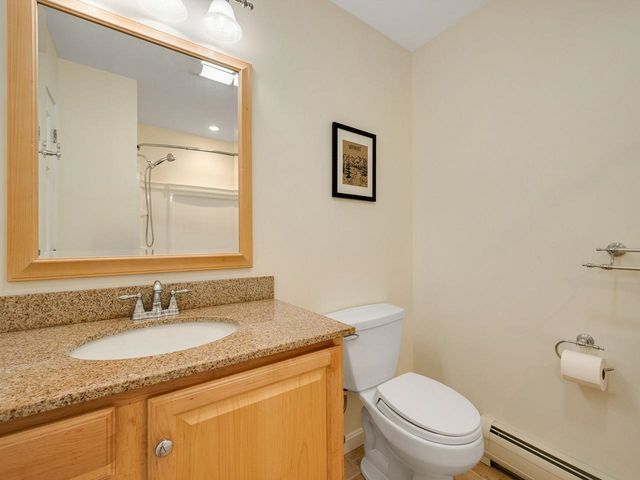 2 Iris Street, Essex, VT 05452