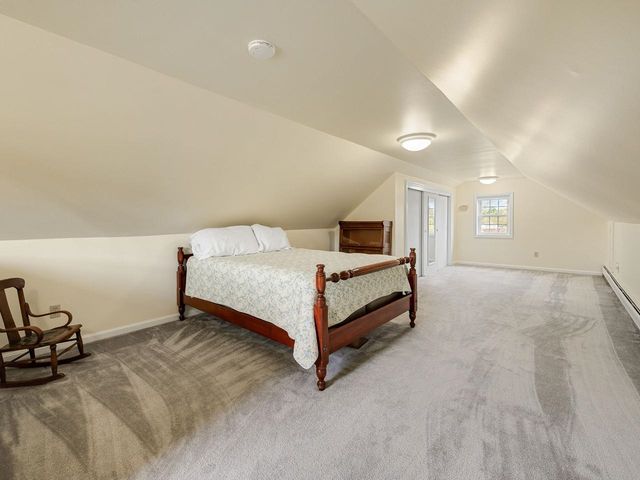2 Iris Street, Essex, VT 05452