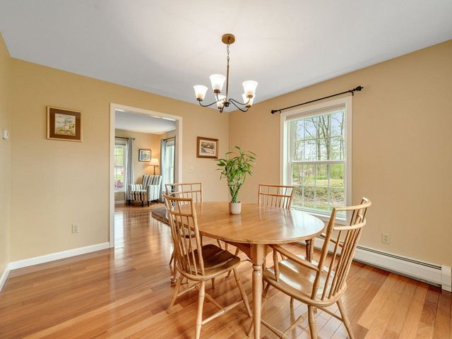 2 Iris Street, Essex, VT 05452