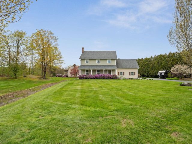 2 Iris Street, Essex, VT 05452