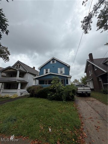 8713 Vineyard Avenue, Cleveland, OH 44105
