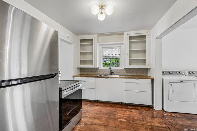 1711 Center, San Antonio, TX 78202
