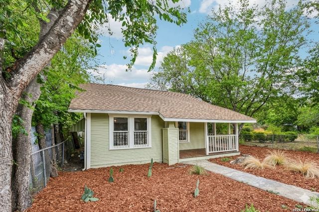 1711 Center, San Antonio, TX 78202
