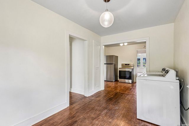 1711 Center, San Antonio, TX 78202