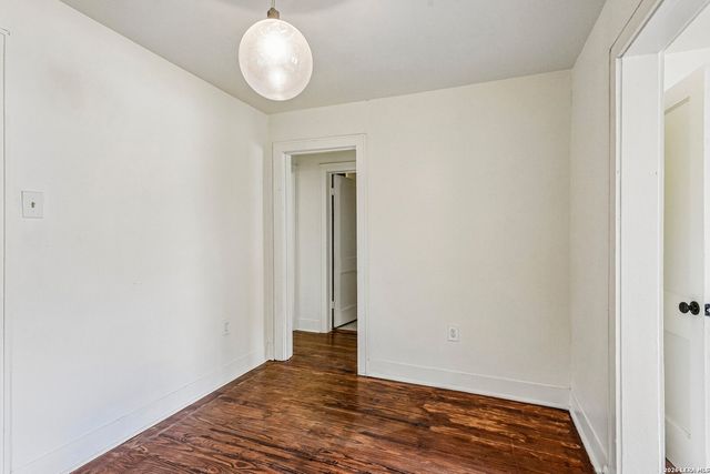 1711 Center, San Antonio, TX 78202