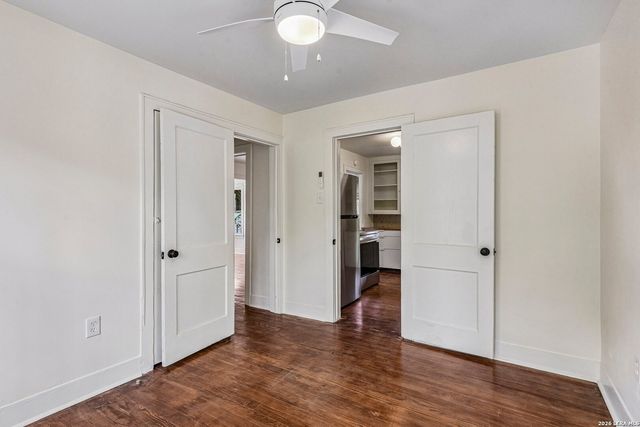 1711 Center, San Antonio, TX 78202