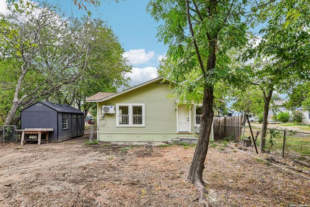 1711 Center, San Antonio, TX 78202