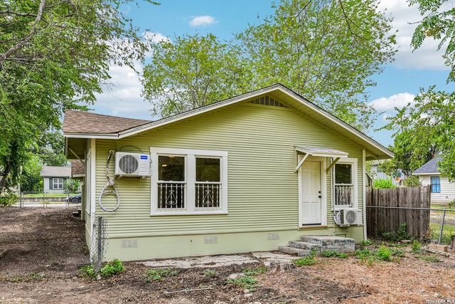 1711 Center, San Antonio, TX 78202