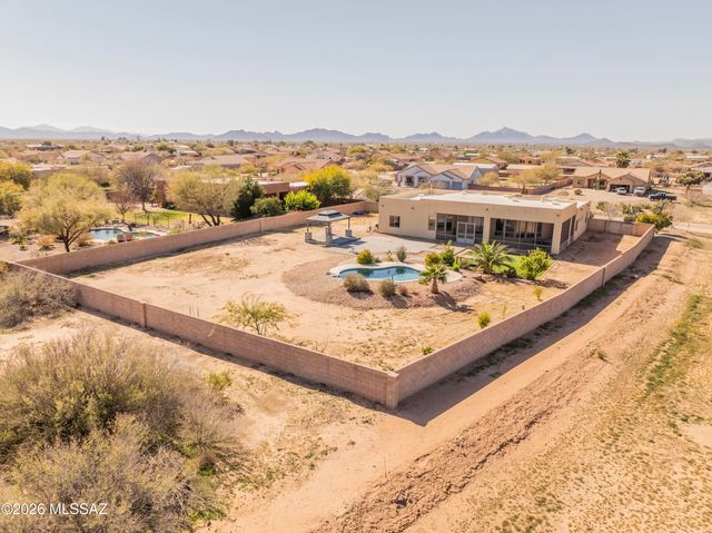 10258 N Tall Cotton Drive, Marana, AZ 85653