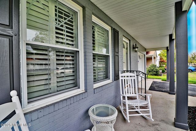 73 Chesterfield Lane, Toms River, NJ 08757