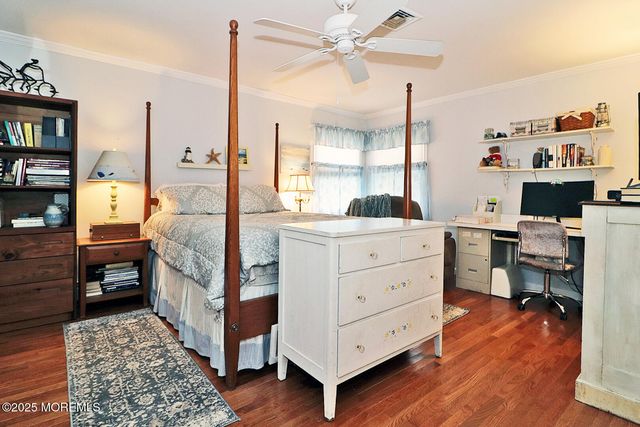 73 Chesterfield Lane, Toms River, NJ 08757