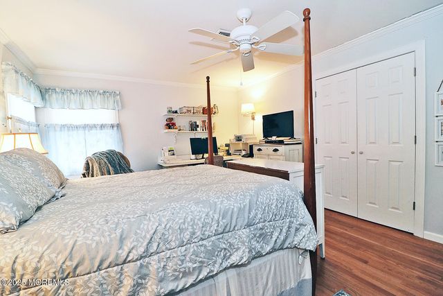 73 Chesterfield Lane, Toms River, NJ 08757