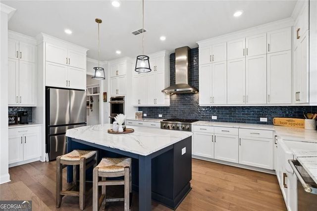 4566 Molder Drive, Buford, GA 30518