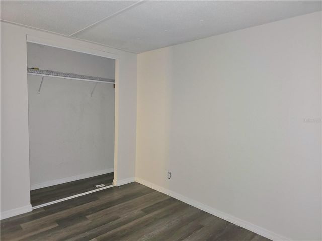 8013 FORMBY STREET, Riverview, FL 33578