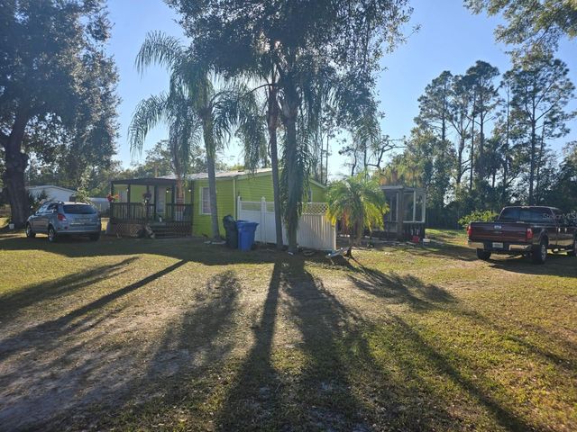 8013 FORMBY STREET, Riverview, FL 33578