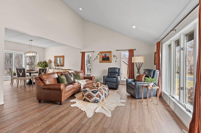 3617 Tanglewood Court, Eagan, MN 55123